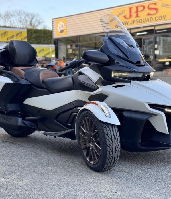 Can-Am SPYDER RT 1330 Sea To Sky