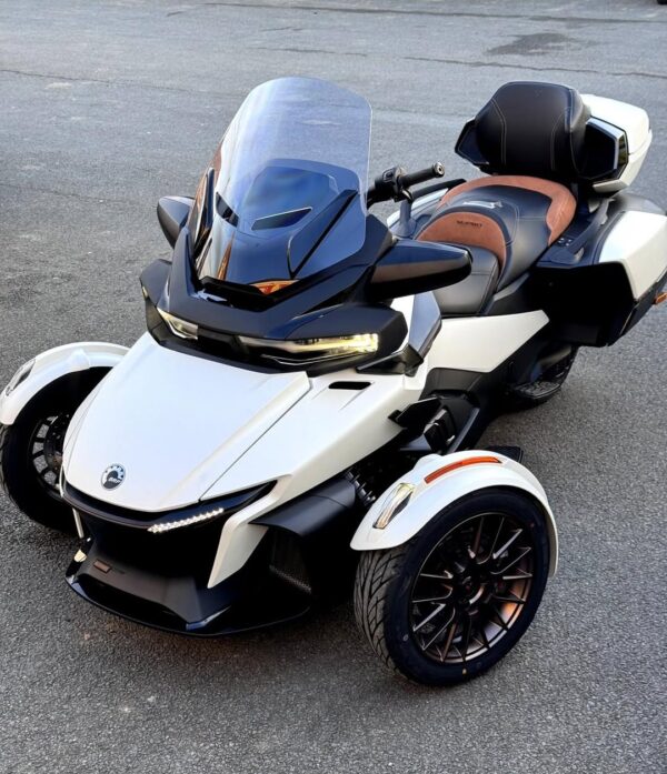 Can-Am SPYDER RT 1330 Sea To Sky