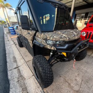 2025 Can-am defender Max
